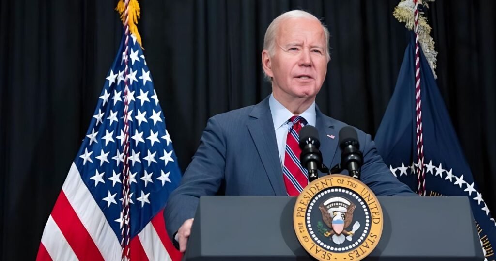 Joe Biden dá sinais de cochilar