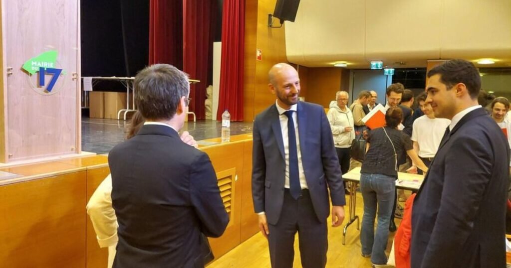 Premier tour des législatives à Paris