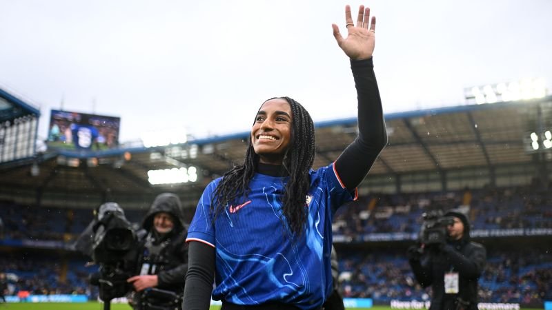 Naomi Girma: Chelsea breaks world transfer record for a women’s soccer player to sign American star