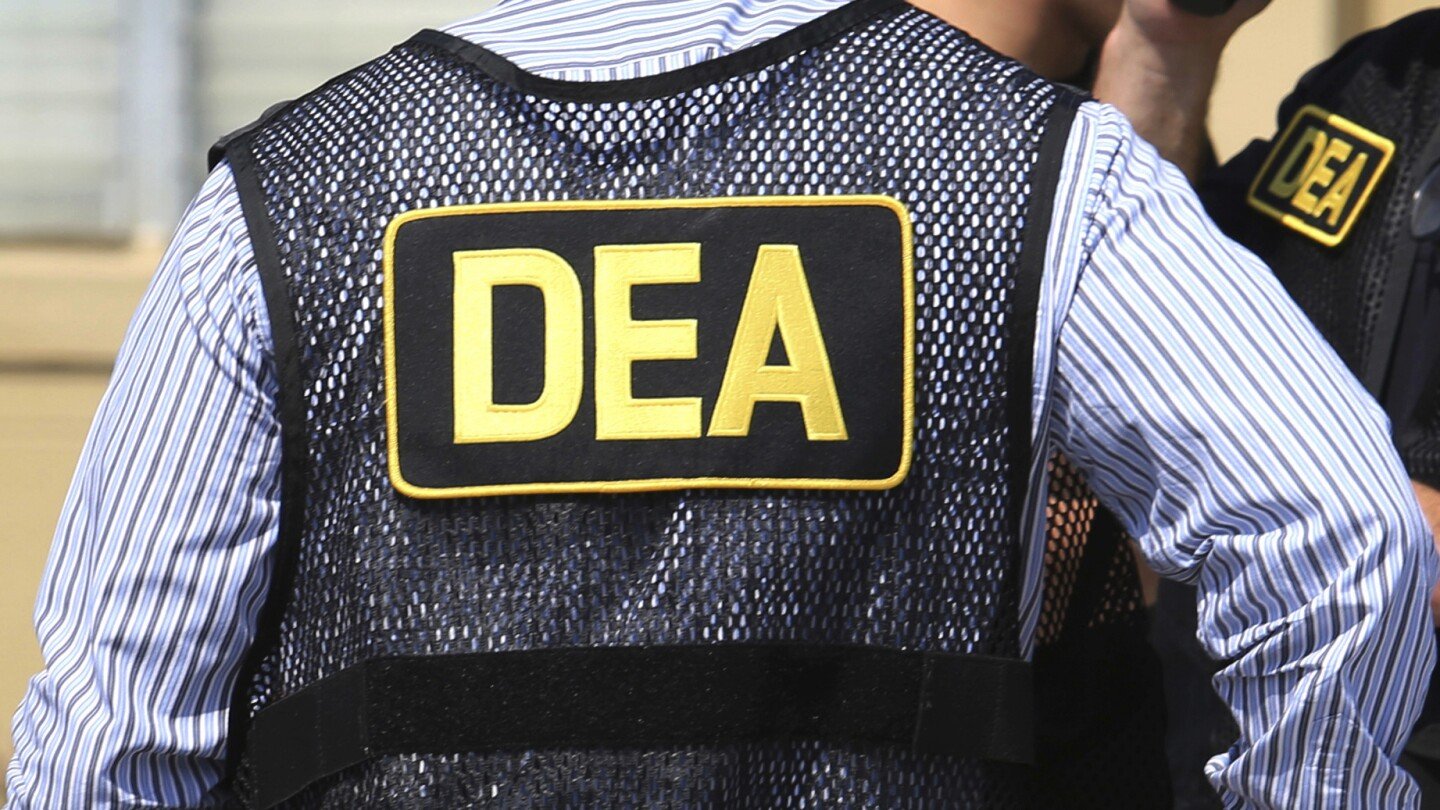 Colombian customs official pleads guilty in money laundering case tied to DEA misconduct