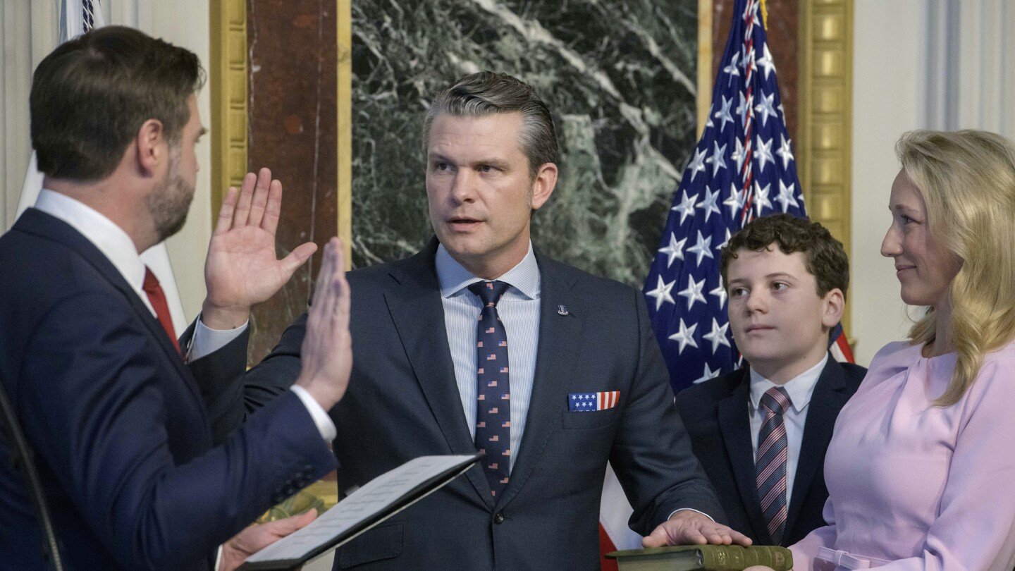 Pete Hegseth quickly sworn in as defense secretary