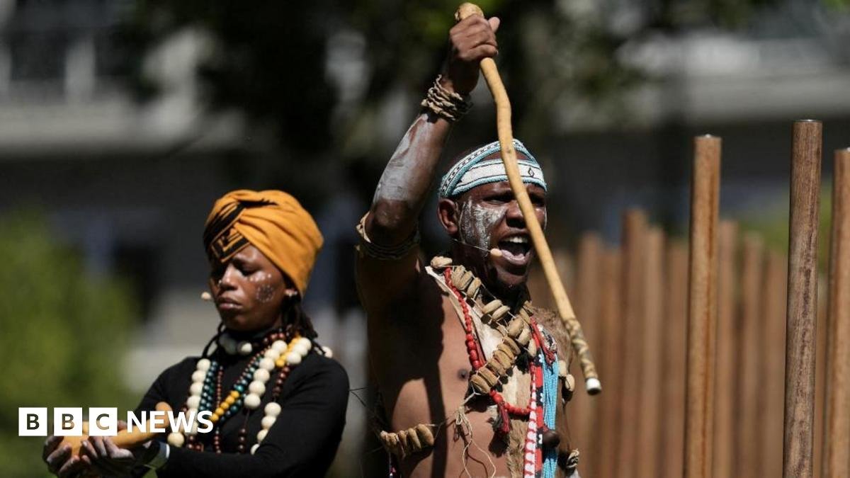 South Africa war memorial: Black World War One servicemen finally honoured