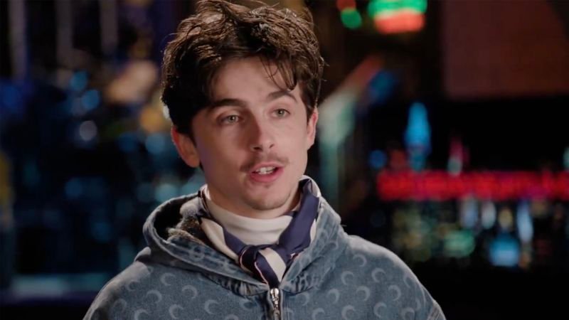 Timothée Chalamet enlists his lookalikes for help with double duty stint on ‘SNL’