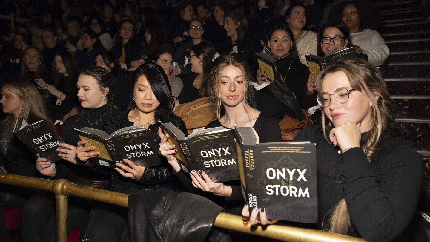 'Yes, Queen!' Fans gather at The Town Hall in Manhattan to cheer on author Rebecca Yarros