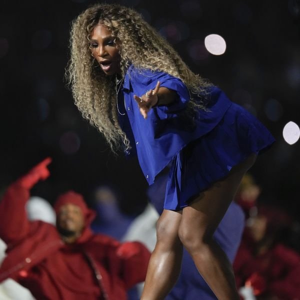 Serena Williams in New Orleans, on Sunday, February 9, 2025, between Kansas City Chiefs and Philadelphia Eagles dance on stage during half the time of the 59 football game. (AP Photo/George Walker IV)