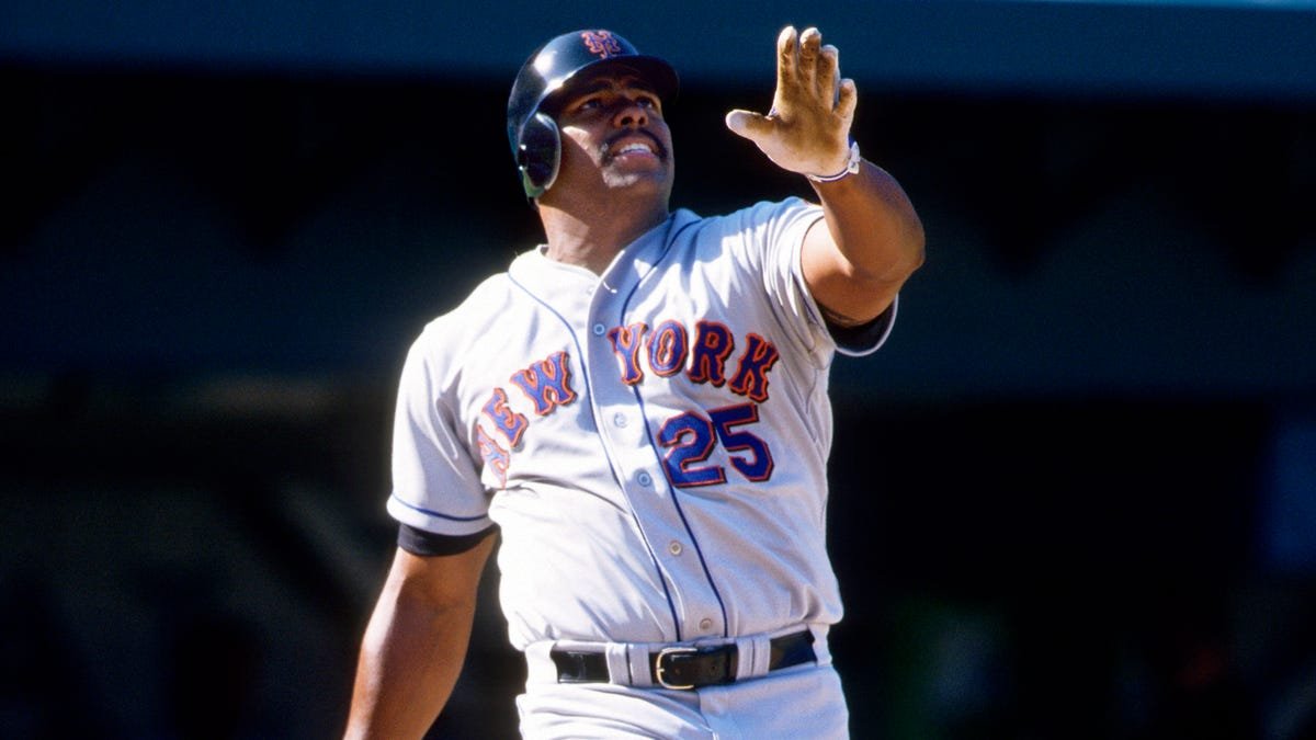 Bobby Bonilla talks being MLB's highest paid, his national holiday