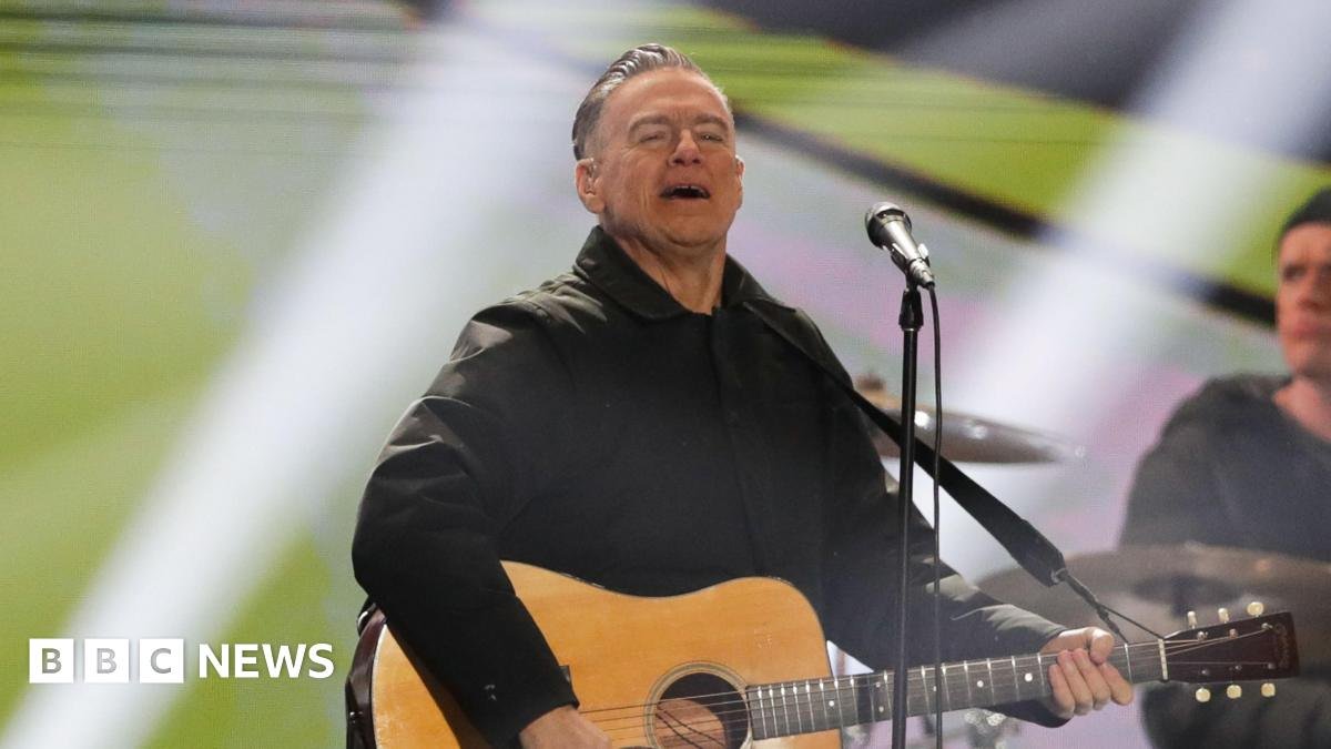 'Grease and rags' sewer fatberg blockage ends Bryan Adams concert