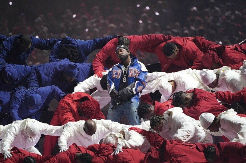 Kendrick Lamar brings viral Drake diss track to Super Bowl stage - Culture