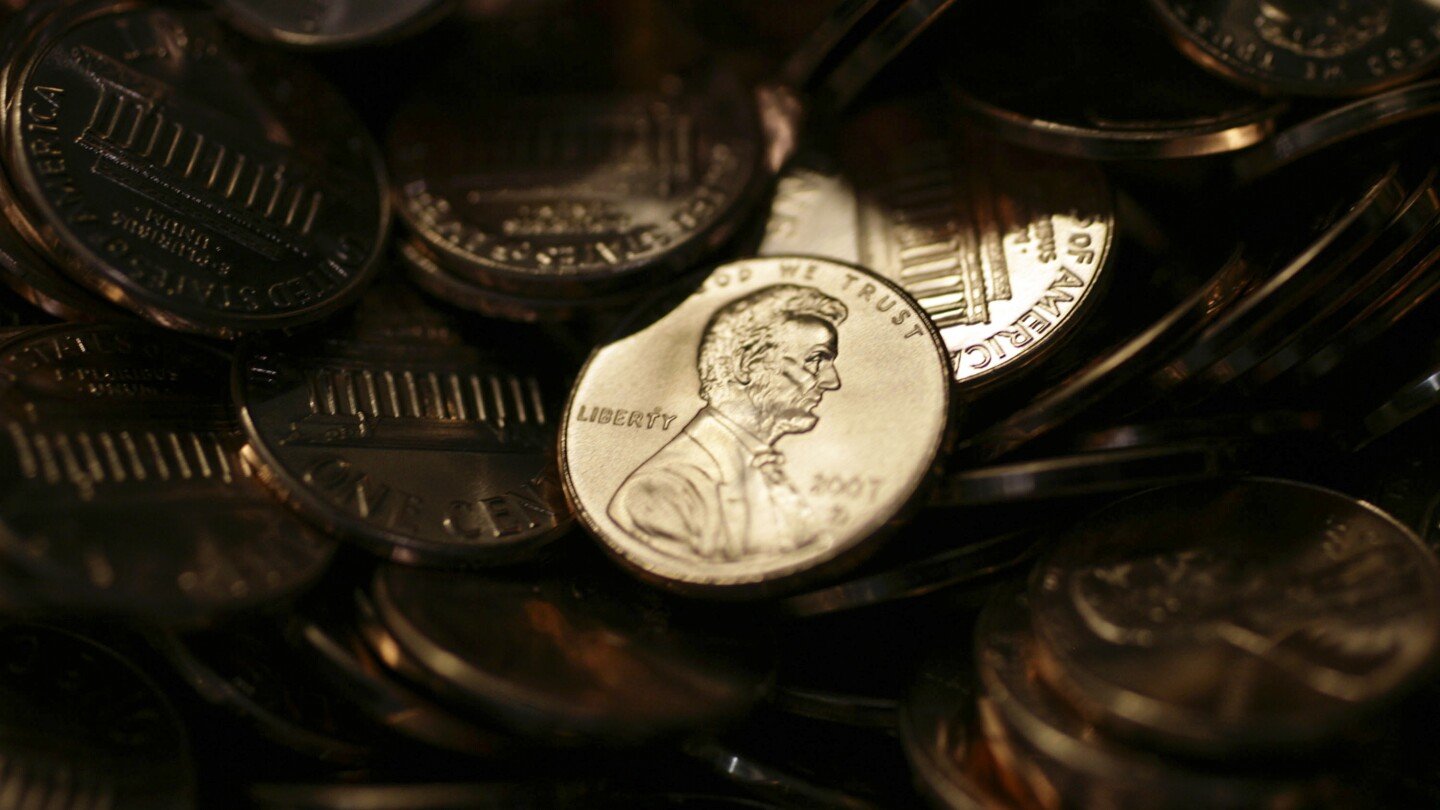 So long, penny! Trump orders US to ditch 1-cent coin after decades of complaints