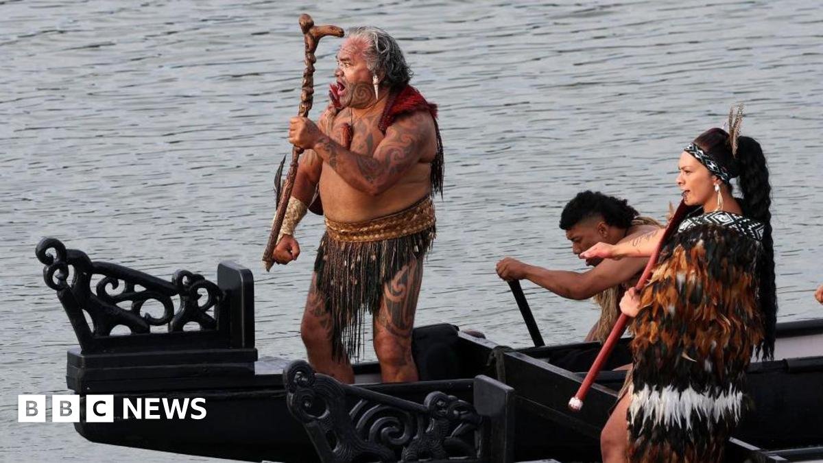 Waitangi day: Thousands gather in NZ as Māori rights in focus