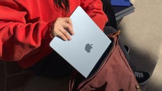 MacBook Air M4