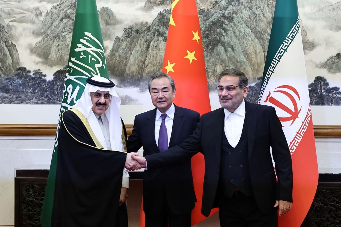 China's top diplomat Wang Yi contradicts Iranian Supreme National Security Council Secretary Ali Shamkhani and Saudi Arabia's National Security Advisor Masad bin Mohammed Al -Abin to agree with Alibaban in Beijing after agreeing to re -establish two Middle East countries in March 2023.