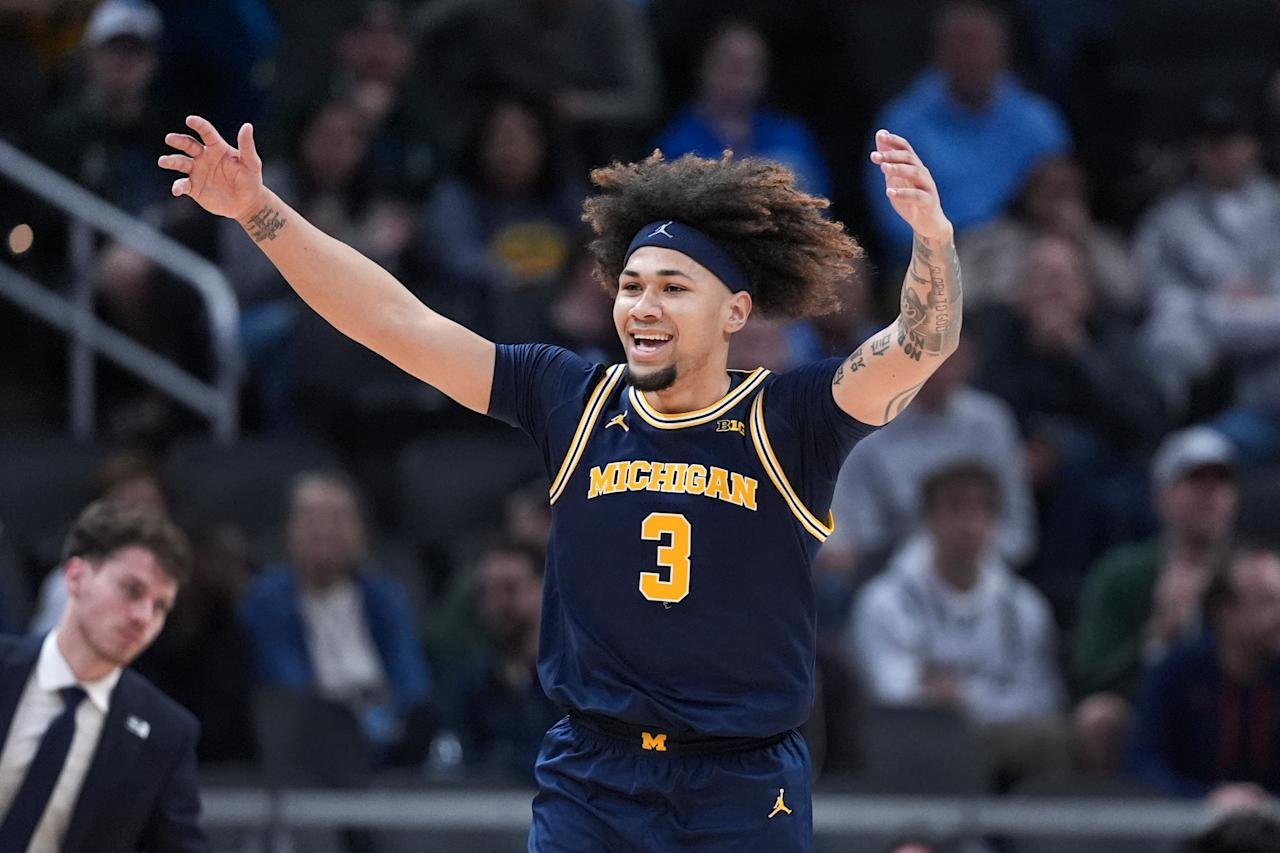 Michigan Wolverine Guard Tree Donaldson (3) reacted to Maryland during the second half of the NCAA College Basketball Games in the semi -finals of the Big Tan Conference Tournament in Indianapolis on Saturday, March 15, 2025. (AP Photo/Michael Conroy)