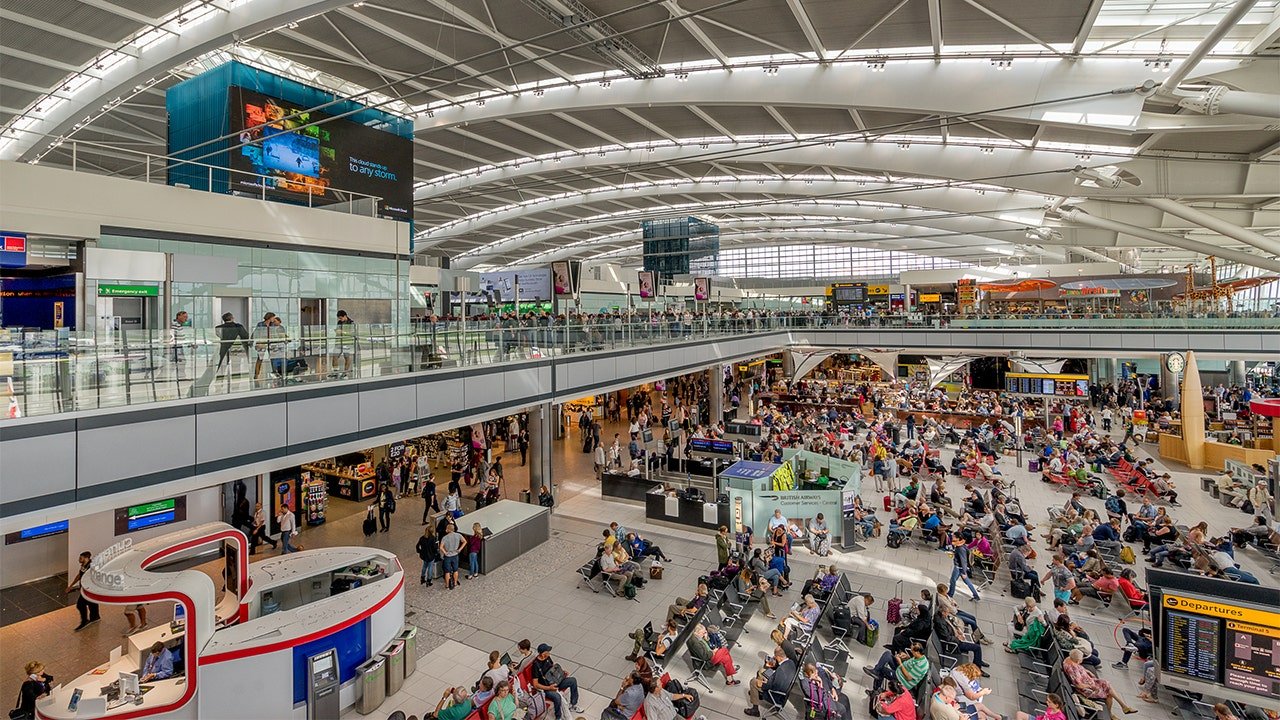 London Heathrow Airport in England to be closed all day on Friday, March 21