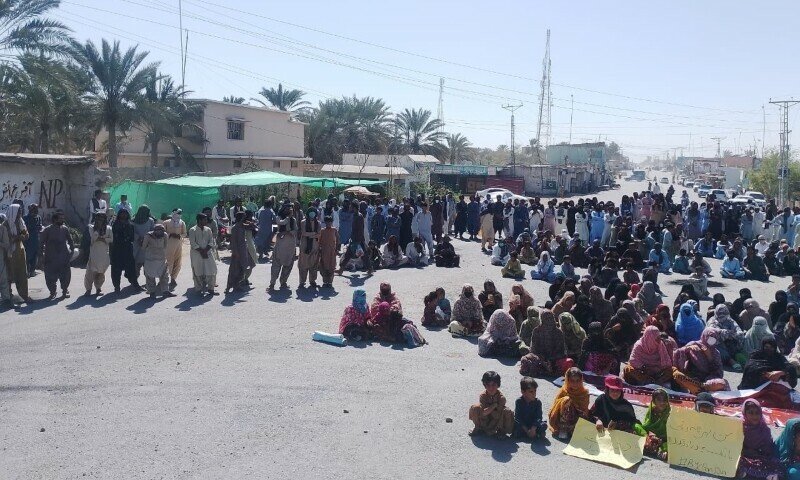 BYC claims Panjgur protesters met with police action as strike continues for 3rd day - Pakistan