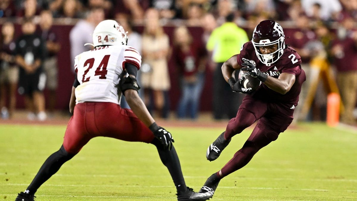 Highlights from Texas A&M's first 2025 spring football practice