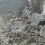 Karakoram Highway blocked in Lotar area of Kohistan due to landslide - Pakistan