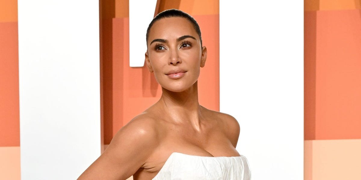 Kim Kardashian Posts Photo Shoot With a Tesla Cybertruck and Robot