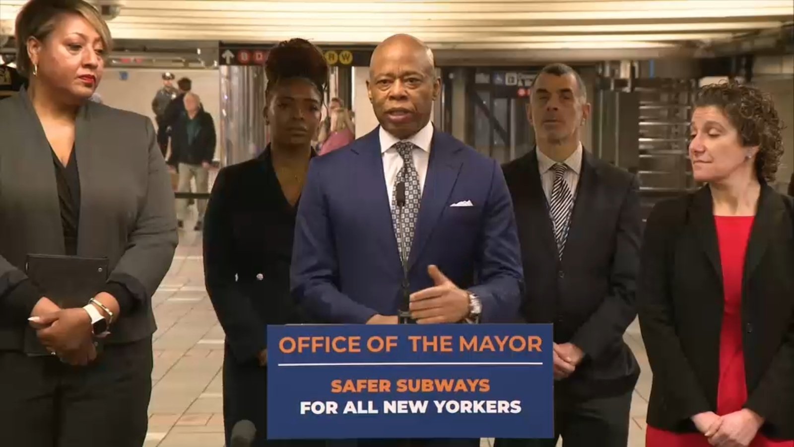 NYC Mayor Adams touts success of city's outreach program focused on homelessness, mental health