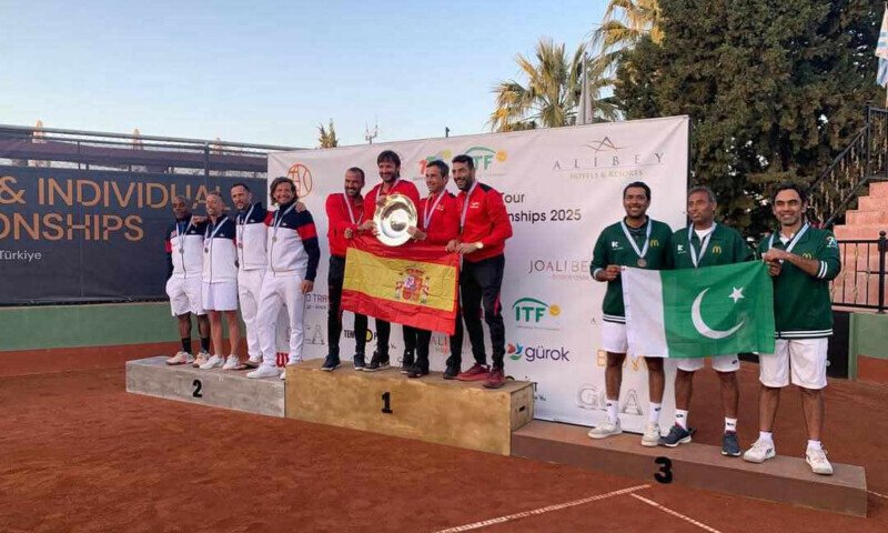 Pakistan wins bronze at Int’l Tennis Federation Masters 45+ World Championship - Sport