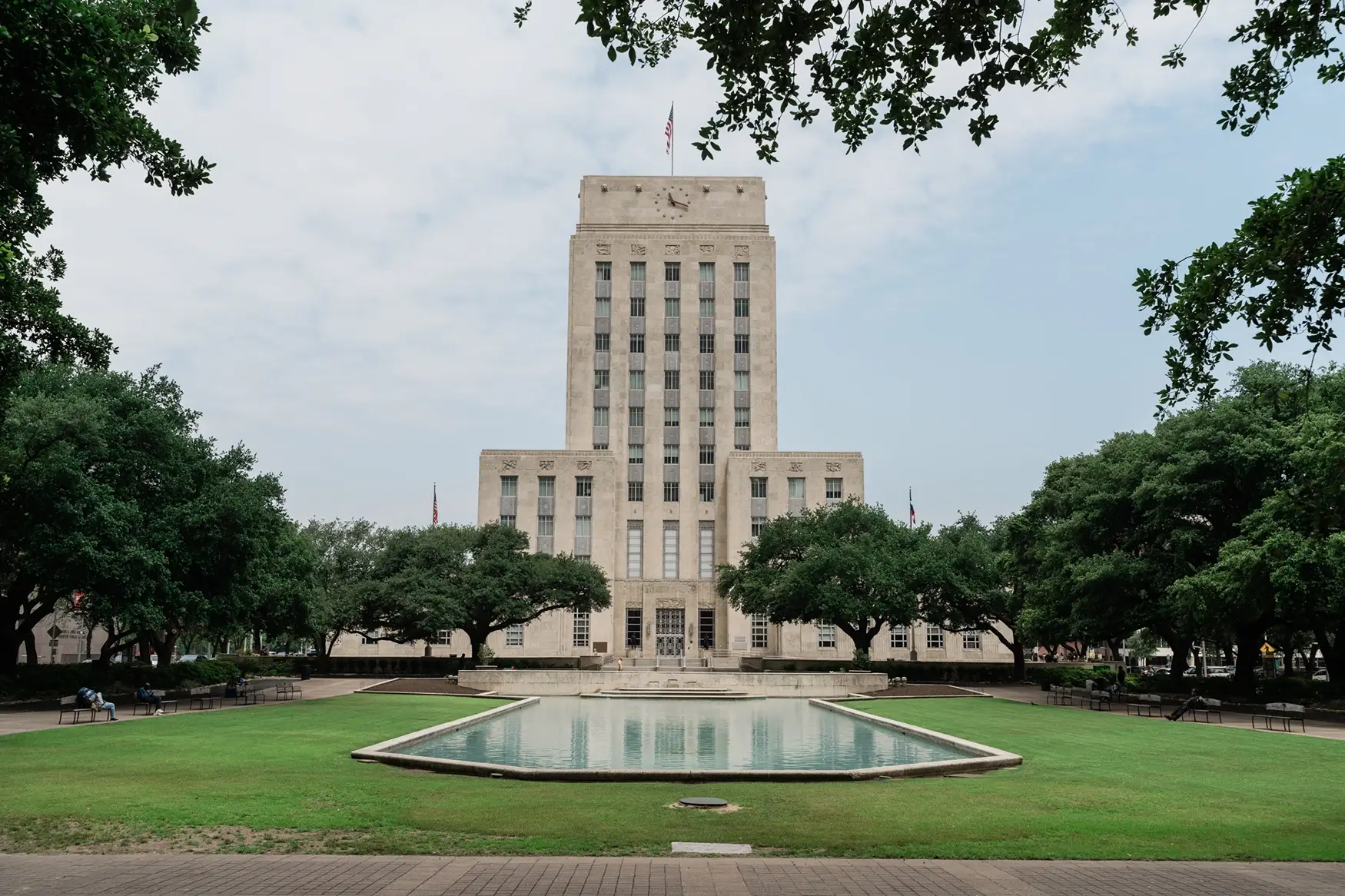 Study suggests changes to Houston minority business program