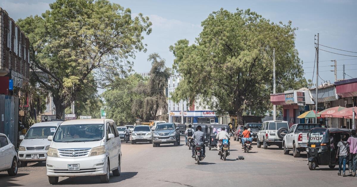 U.S. orders non-emergency personnel to leave South Sudan amid escalating violence